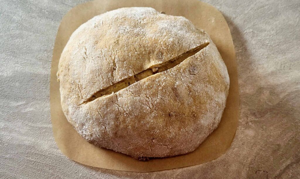 Scoring Sourdough Pumpkin Spice Bread