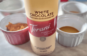 White Chocolate Sauce for Pumpkin Spice White Hot Chocolate