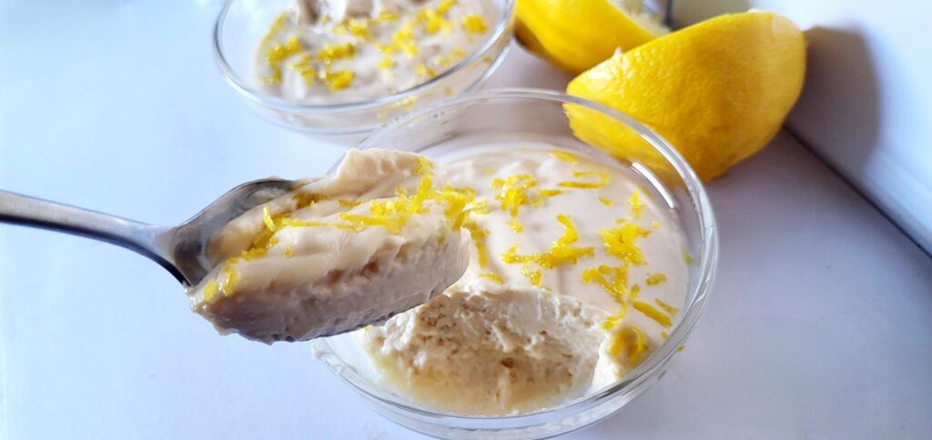 Easy creamy lemon mousse