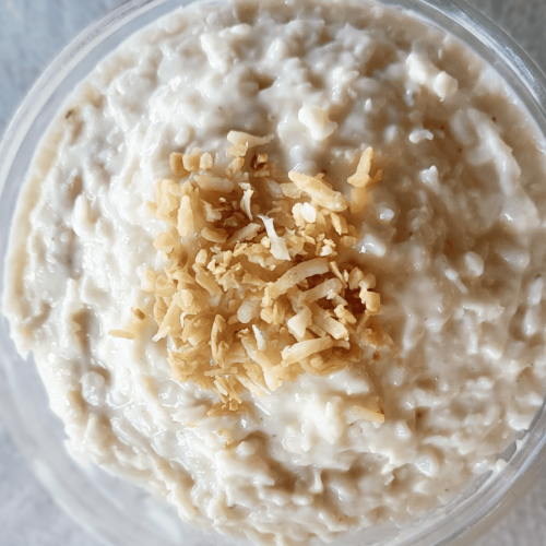 Creamy coconut pudding (cocada cremosa)