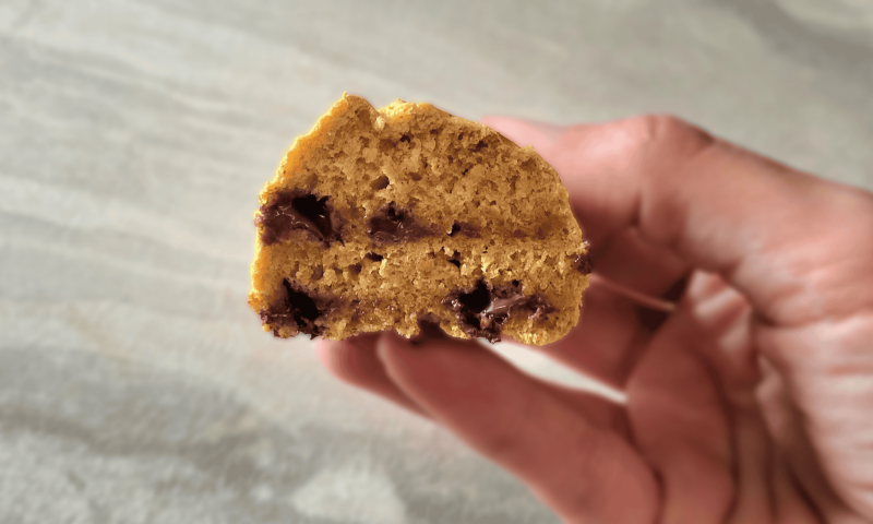 Air fryer sourdough discard pumpkin chocolate chip cookies