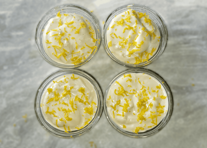 Creamy lemon mousse