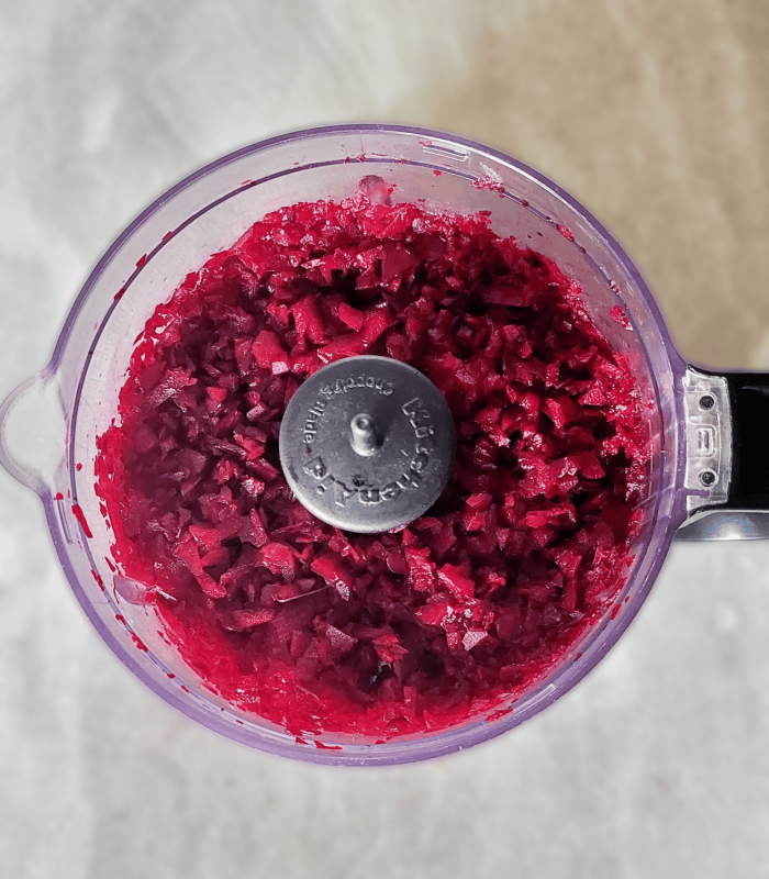 Mincing beets for beetroot powder