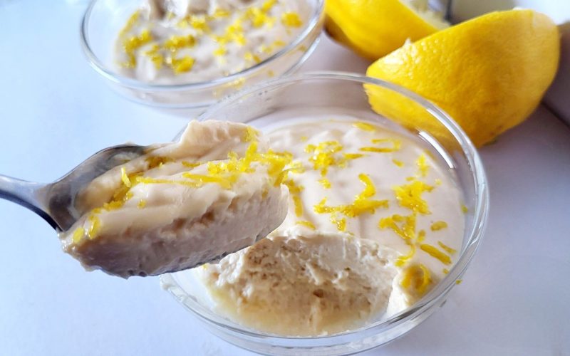 Easy creamy lemon mousse