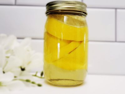 Natural lemon vinegar cleaner